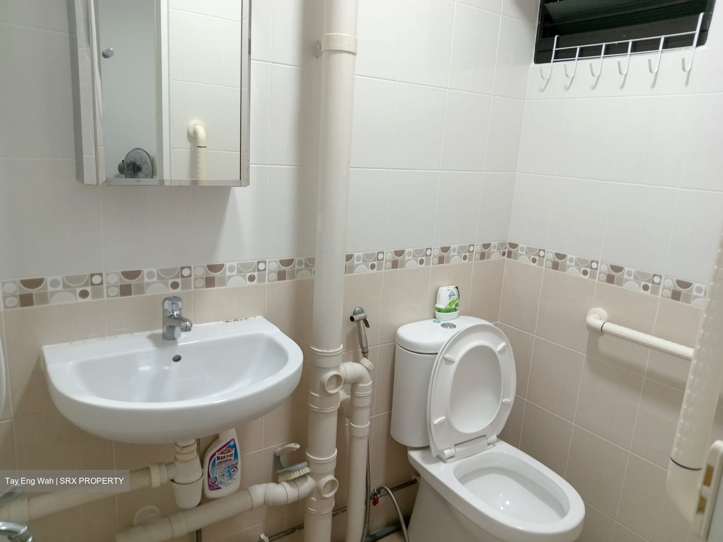 Blk 365 Clementi Avenue 2 (Clementi), HDB 3 Rooms #571846421